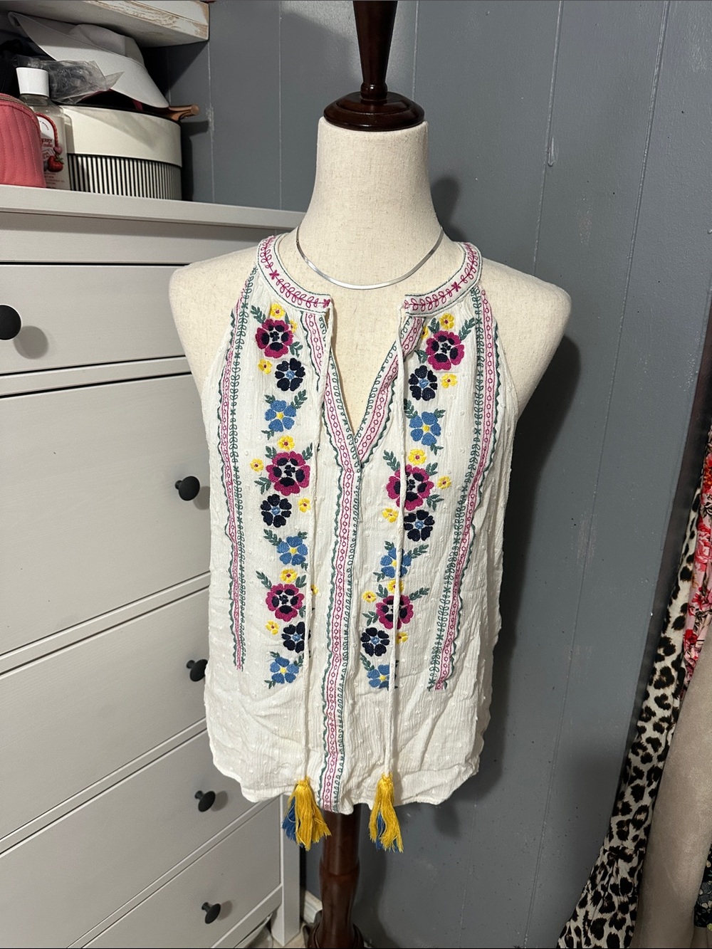 Francesca's Collections White Embroidered Floral Tassel Halter Top